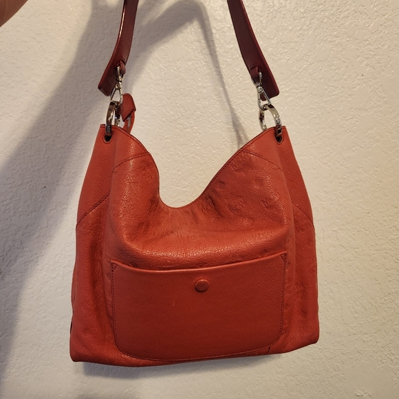 💯 AUTHENTIC MCM HANDBAG - Picture 3 of 17